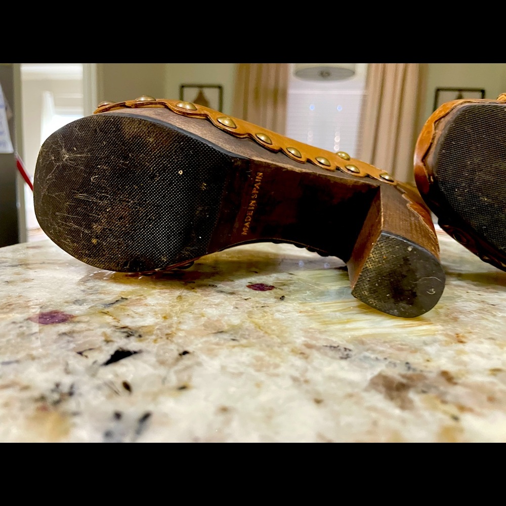 Stuart Weitzman Brown Heels 6 1/2